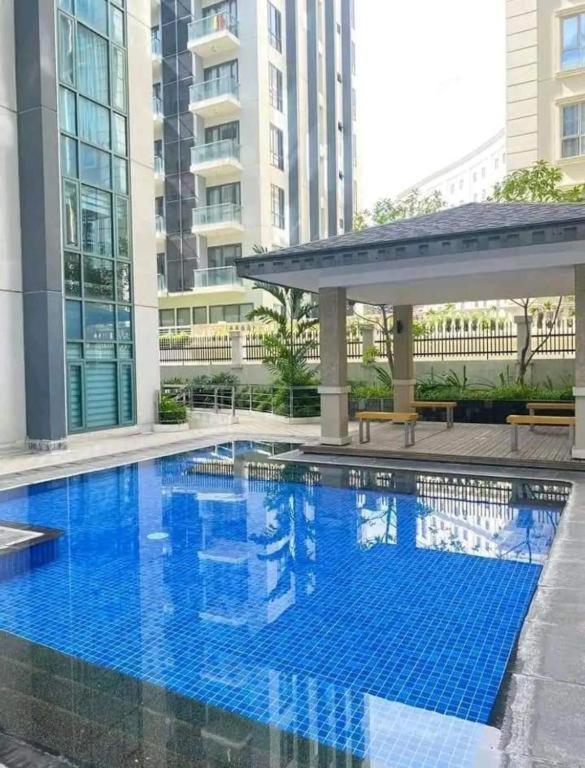 Two Palmtree Villas Newport Boulevard Near Naia 3 Pasay City Манила Екстериор снимка
